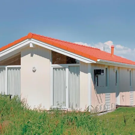 Holiday home Friedrichskoog-deichblick 2