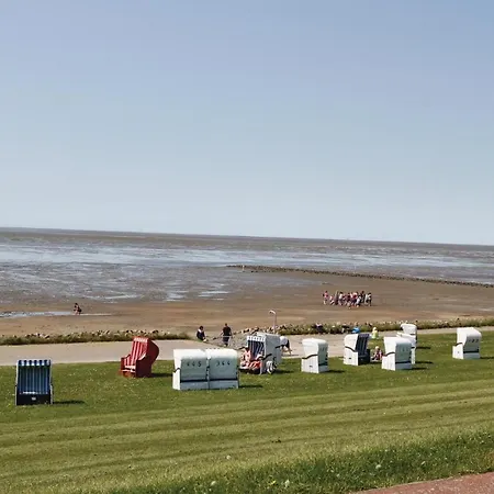 Holiday home Friedrichskoog-deichblick 2 *